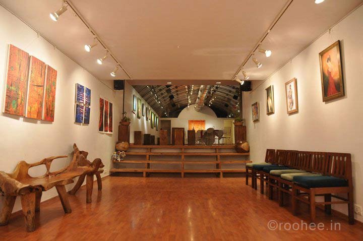 Le-Sutra exhibition photograph 5